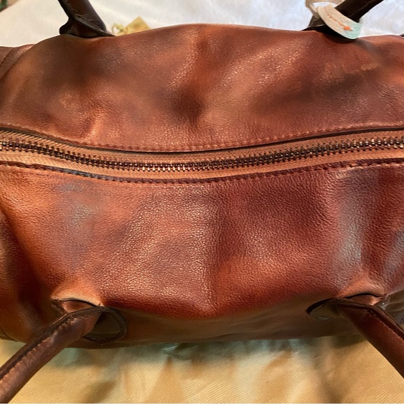 Old Trend hand painted ombre satchel in dark brown - Picture 5 of 16